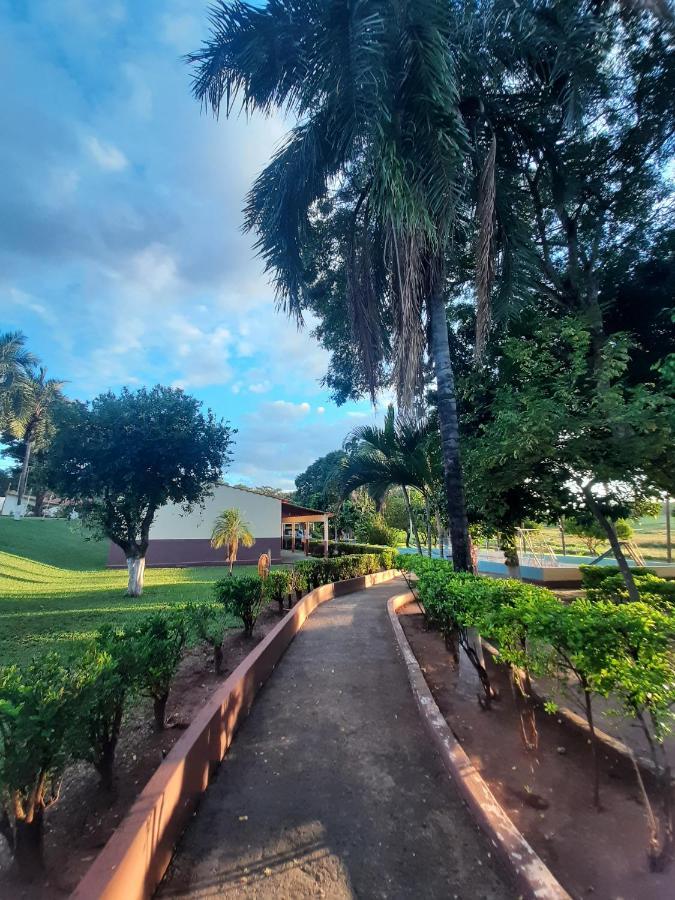 Associacao Sabesp Cardoso - Sp Hotell Exteriör bild